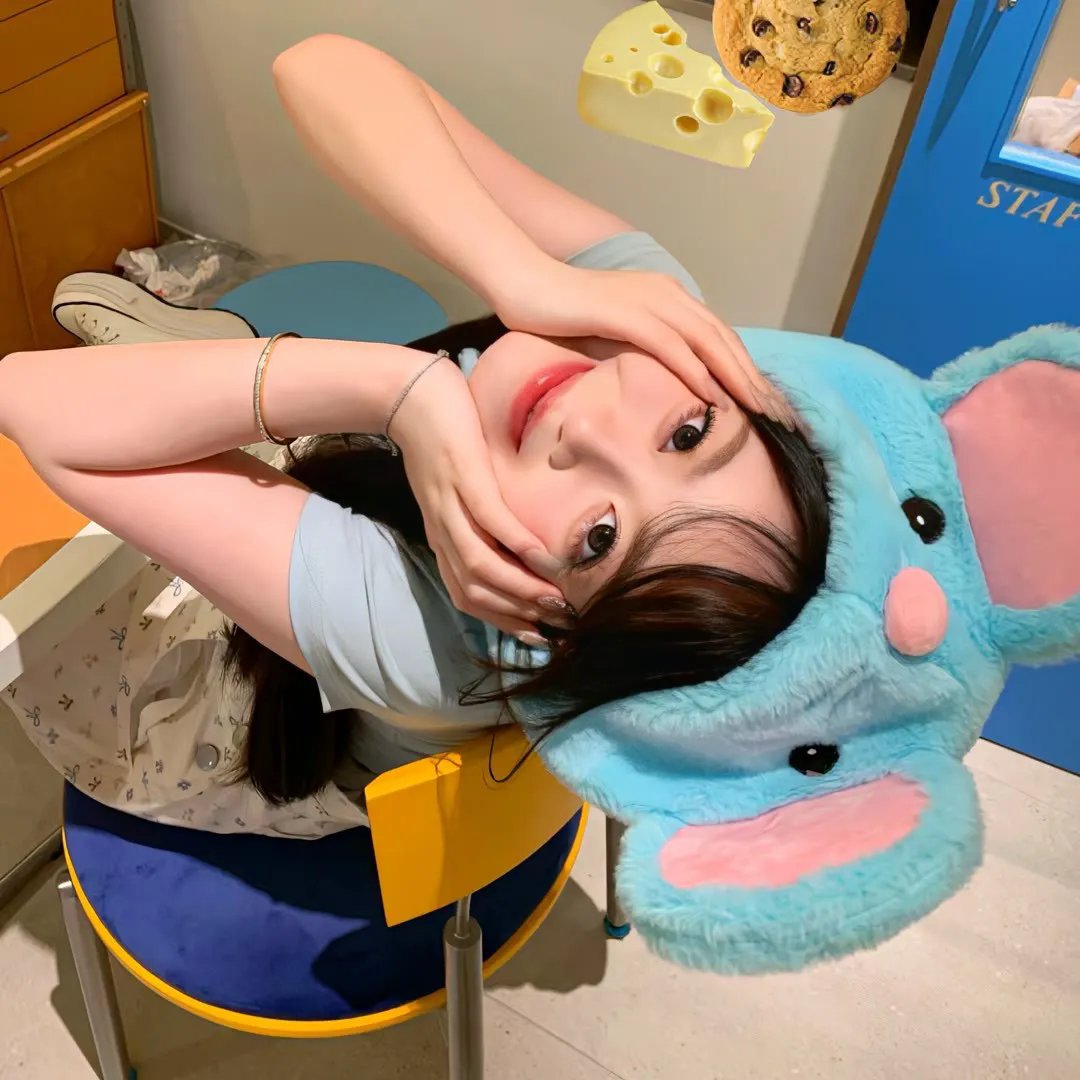 攀岩女孩儿